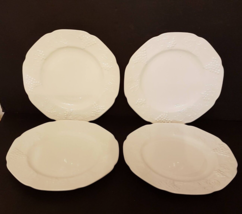 VTG Colony Harvest Grape Leaves Dinner Plate LOT of 4 White Indiana Milk Glass - £31.60 GBP