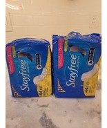 2 Packs Stayfree Ultra Thin Regular Pads Wingless 44Pads Each Taped Package - $927.78 MXN