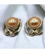 Vintage goldtone clip on earrings,  pat no. 2752764,  - £19.92 GBP
