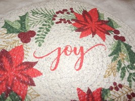 New Set 2 Christmas Round Poinsettia Braided Placemats Joy Metallic Holiday - £19.74 GBP