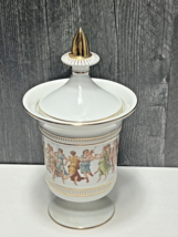 Florentine Italian porcealin covered jar urn classical figures Muses Whi... - $55.44