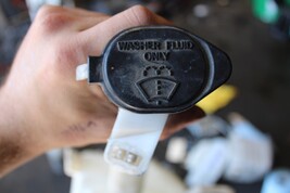 2001-2003 TOYOTA PRIUS WINDSHIELD WASHER FLUID RESERVOIR TANK R3449 image 9