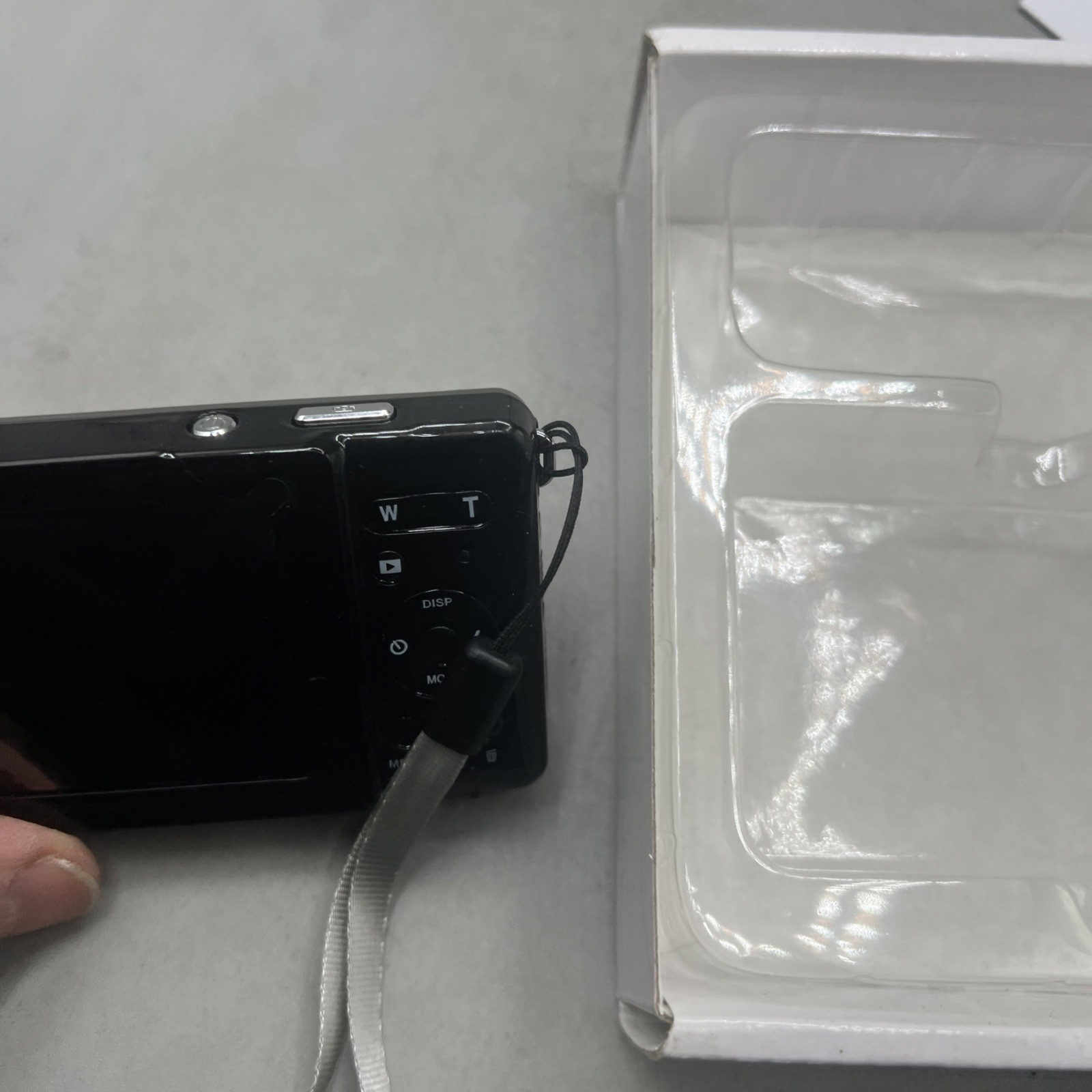 Heegoma Digital Camera 20 Megapixels No Charger Item image 7