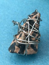 Estate Large Silvertone Wire Wrapped Black &amp; Brown Animal Print Stone Ring Size - £9.02 GBP