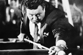 Jackie Gleason The Hustler With Pool Cue Classic 18x24 Poster - £19.07 GBP