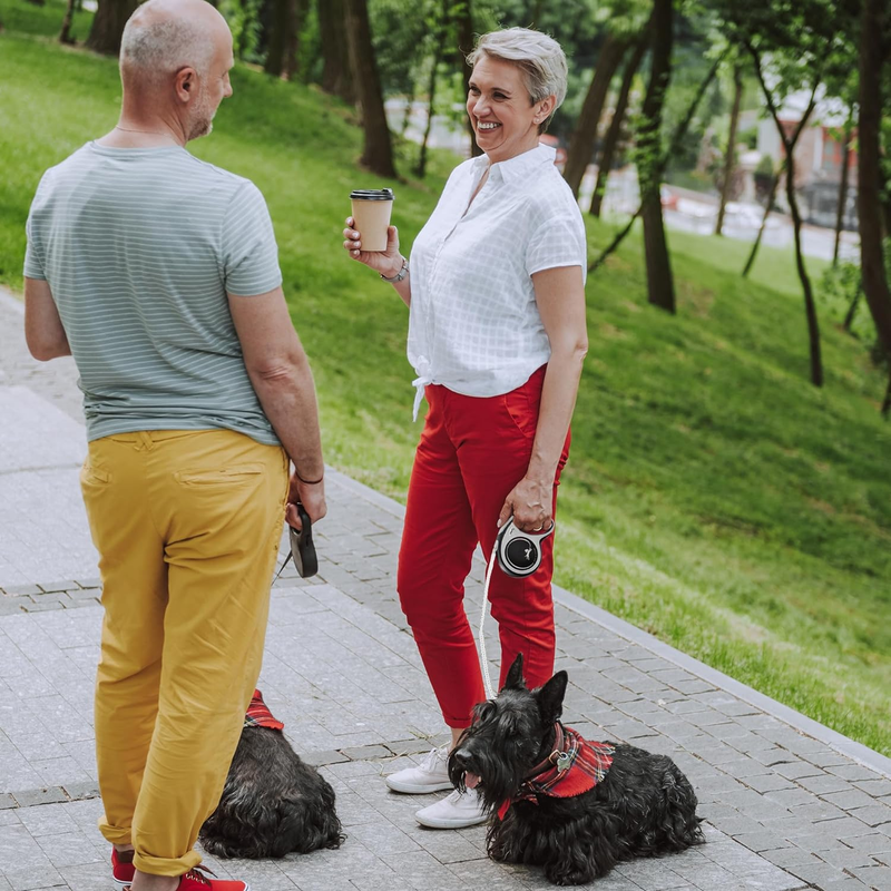 New Comfort Retractable Dog Leash (Tape), Ergonomic, Durable and Tangle Free Pe Item image 7