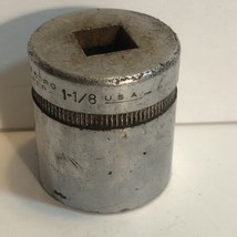 Vintage INDESTRO  Super  1/2&quot; Dr.   1- 1/8&quot; Socket 12 pt. USA 1236 - $162.95 MXN