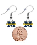 Logo Earrings Pierced - $313.73 MXN