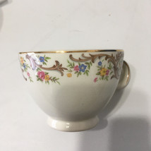 Floral gold trim vintage tea coffee cups Victorian shabby chic look - $26.91 CAD