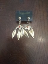 Fashion Earrings Red Stud Gold Dangle - Some Tarnish - €9,22 EUR