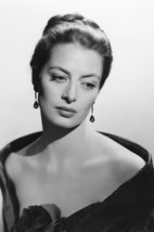 Capucine in The Pink Panther Beautiful Studio Portrait 24x18 Poster - £19.15 GBP