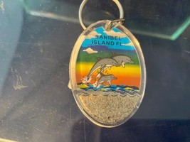 Florida Souvenir Sanibel Island Dolphins Keychain Bag Clip Real Sand Oce... - £9.58 GBP
