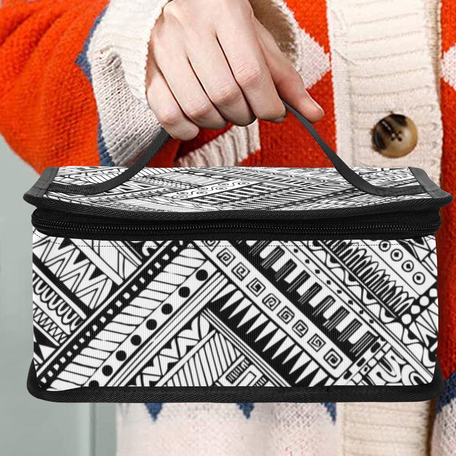 Tribal Aztec Lines Print Insulated Lunch Bag - $34.00