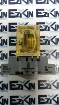 Idec RR3B-UL Relay 24VDC 10Amp with Socket Base  - $12.55