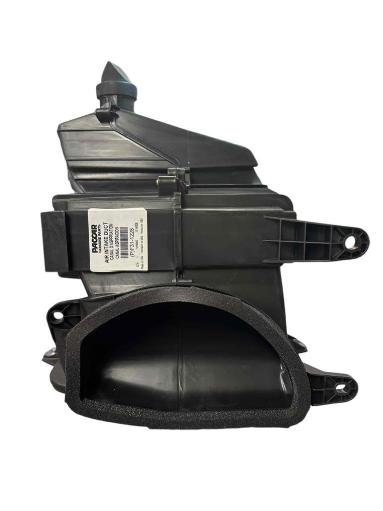 NEW Genuine OEM PACCAR Air Intake Duct F31-1228 - $395.99