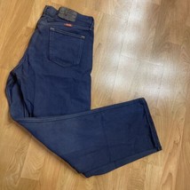 Men&#39;s 32x30 Wrangler Relaxed Fit Straight Leg Blue Denim Dark Wash Jeans - $12.58