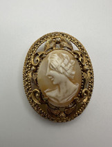 Vintage Ornate Style Gold Florenza Cameo Brooch 4.5cm - £30.63 GBP