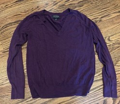 Banana Republic Factory Forever V-Neck Sweater Purple Size Medium - $14.99