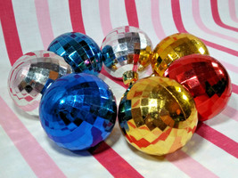 Fabulous Mid Century 7pc Colorful Plastic Disco Ball Christmas Tree Ornaments  - £12.64 GBP