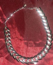 Vintage Coro Silver Tone Chevron Link Choker Necklace - £4.07 GBP