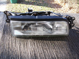 1991 Mazda Mx 6 Right Headlight Oem Used Original Mazda Part 1992 1990 1989 1988 - $216.81