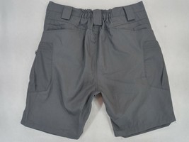 Outdoor Equipment Cargo Regular Gray Men&#39;s Shorts Elastic Waist Size XL NWT - £9.21 GBP