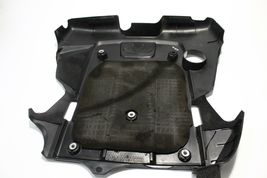 2008-2010 INFINITI G37 ENGINE COVER P2877 image 9