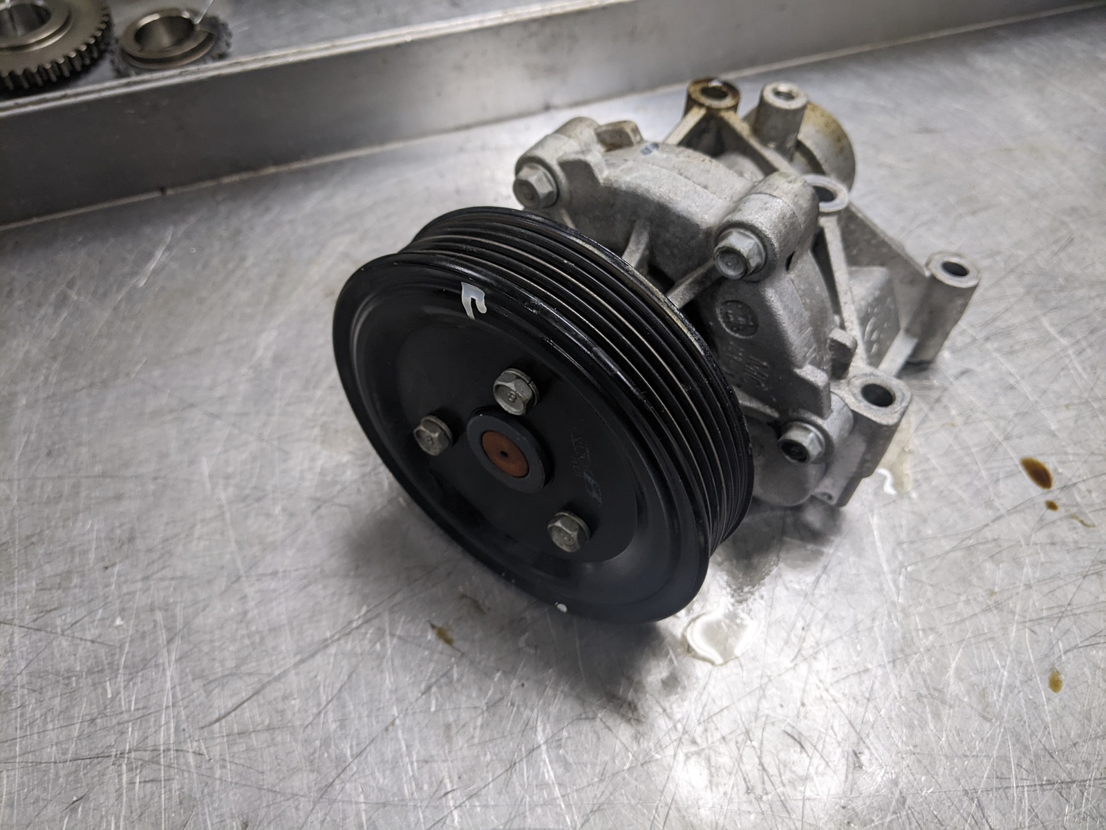 Water Coolant Pump For 13-16 Hyundai Santa Fe Sport  2.4 251002G500 Item image 2