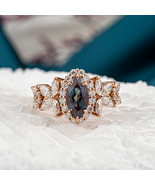Luxurious Marquise Lab Alexandrite with Moissanite Gold Ring - $15,664.23 MXN+