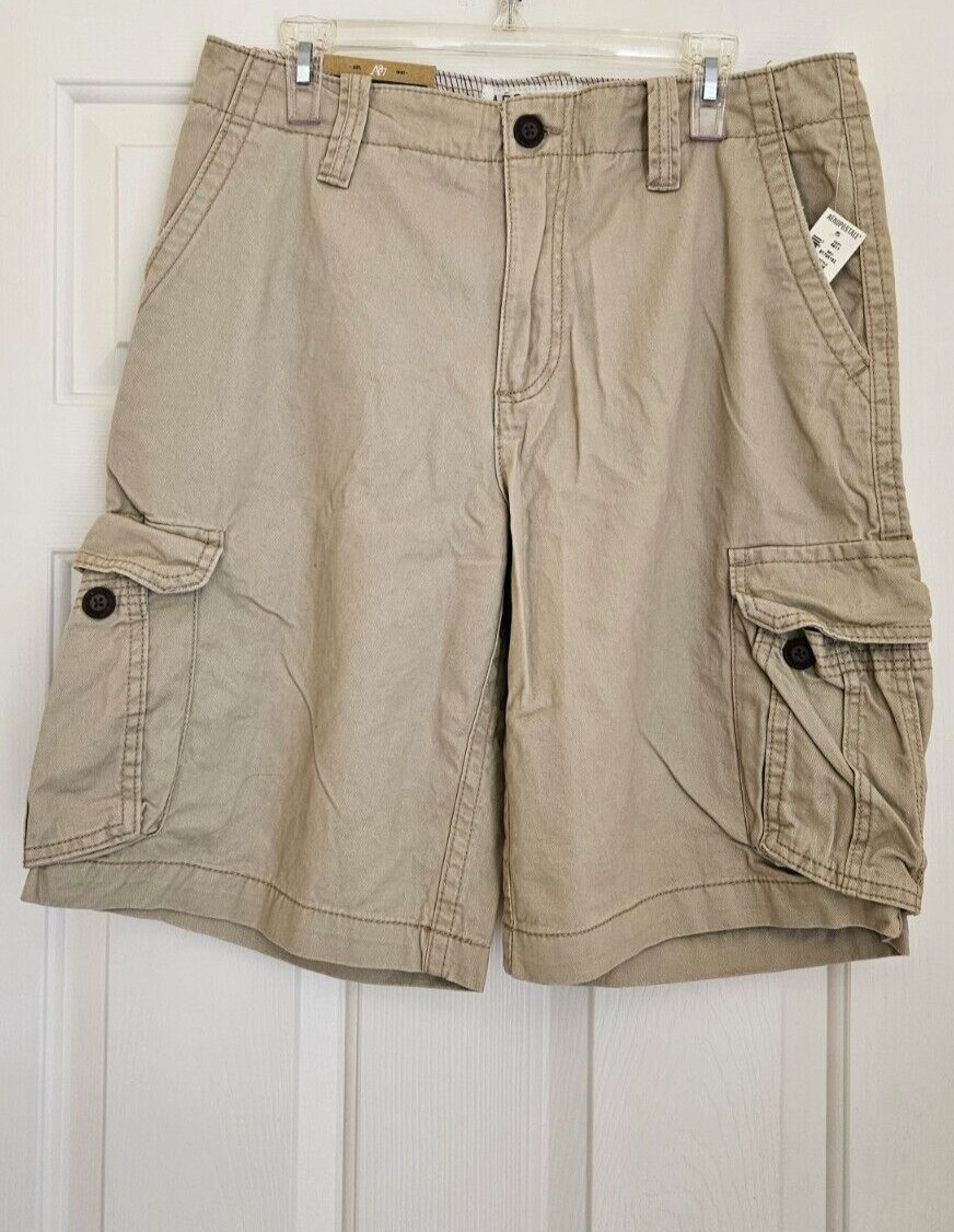 Aeropostale Men Cotton Cargo Shorts, Ivory Color, Sz.34. New - £22.30 GBP