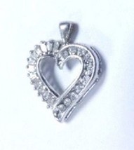 10k White Gold &amp; 23 Diamond Heart Pendant Baguette Round Vintage SUN Valentine&#39;s - £115.83 GBP