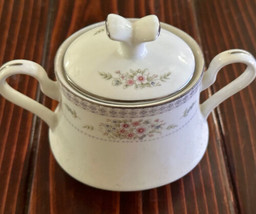 Mikasa Hamilton Sugar Bowl w Lid #9032 Silver Trim w  embossed flowers - £19.01 GBP