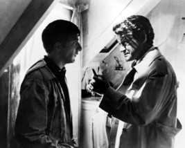 An item in the Entertainment Memorabilia category: The Graduate Dustin Hoffman Murray Hamilton 24X36 Poster