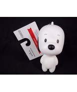 Hallmark  Peanuts SNOOPY 3&quot; figural Christmas ornament NEW 2023 - £7.80 GBP