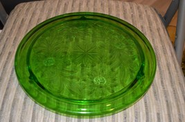 Jeanette Green Vaseline Depression Glass 10&quot; Sunflower Footed Cake Plate - £32.04 GBP