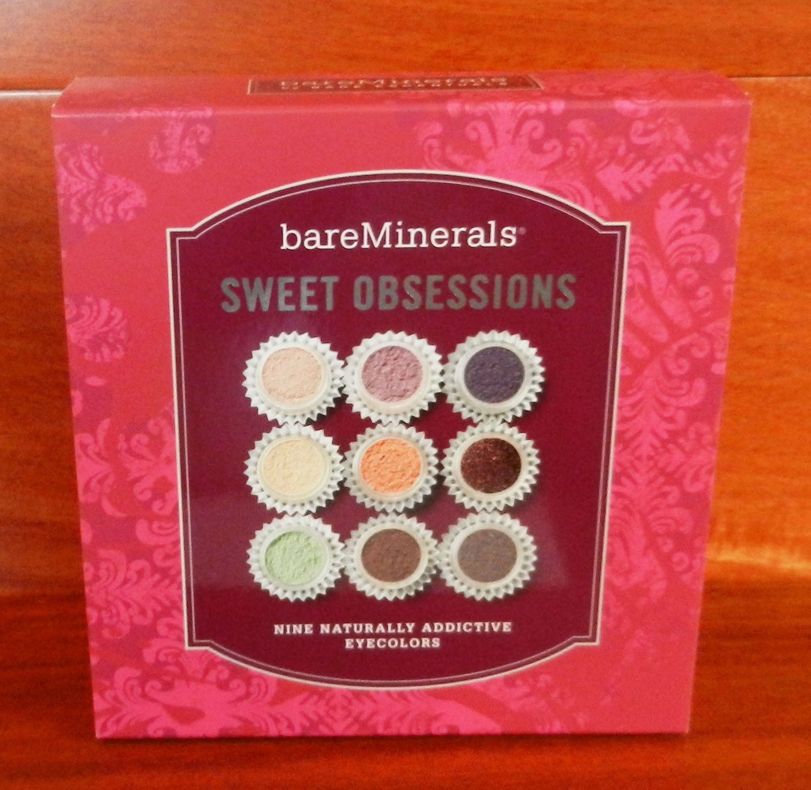 Bare Escentuals SWEET OBSESSIONS 9 Piece New Kit - $17.75