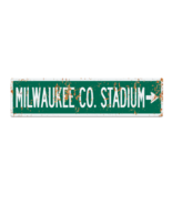 Retro Milwaukee County Stadium Metal Street Sign - $647.34 MXN