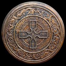 Celtic Irish Round Cross Decorative Backsplash Relief Tile in Bronze Finish - £23.87 GBP