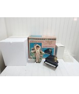 Vintage 1988 ALDON Liberace MR. SHOWMANSHIP Figurine Statue &amp; Piano Musi... - £75.62 GBP