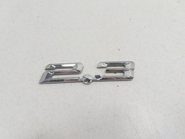 99 BMW Z3 E36 2.5L #1302 Emblem, 2.3 Trunk OEM - $10.88
