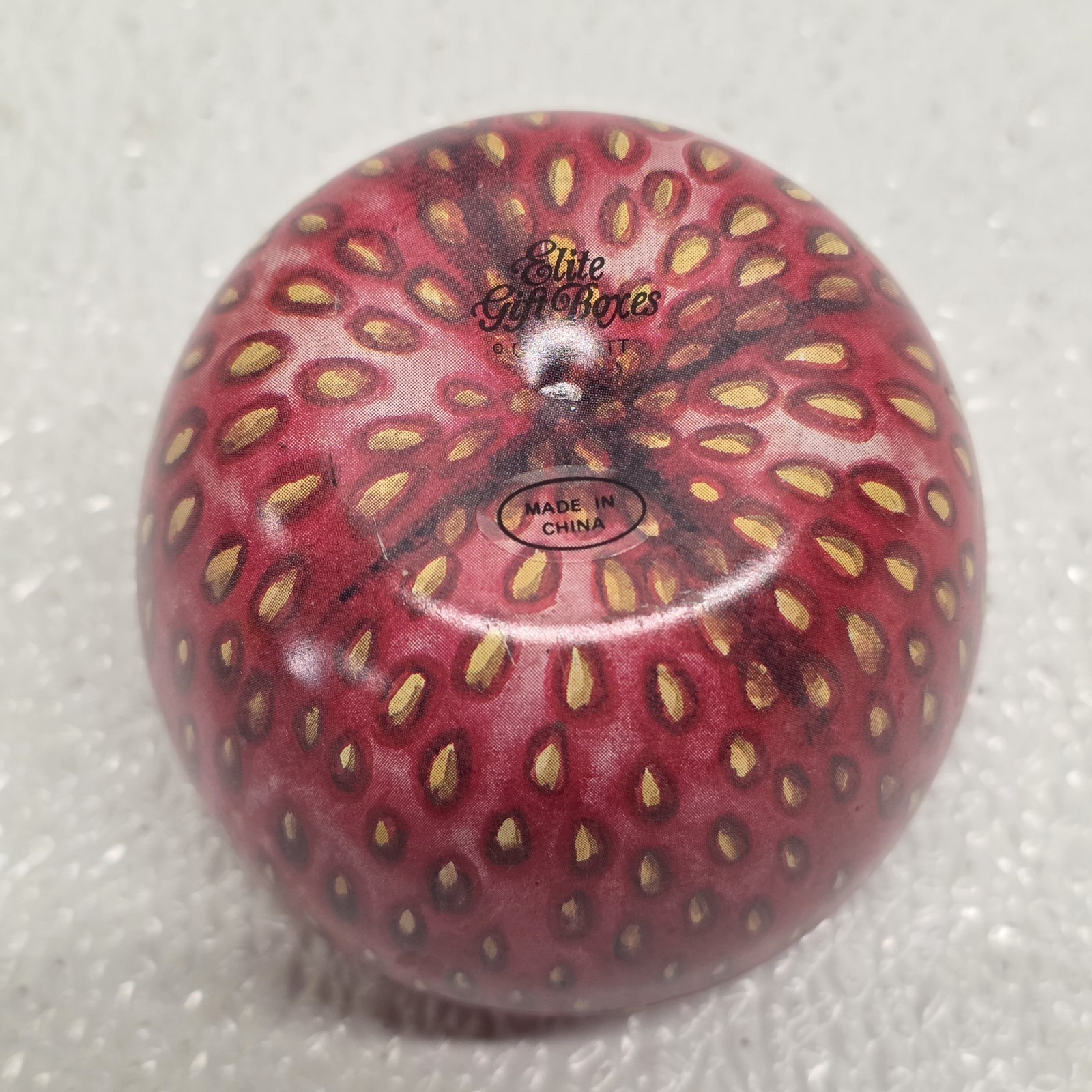 Elite Gift Boxes Metal Fruit Tin Strawberry Lidded Box by Gale Pitt Item image 8