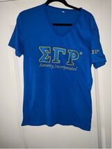 Sigma Gamma Rho ΣΓΡ Luxury Embroidered T-Shirt With 1922 Sleeve - $368.72 MXN