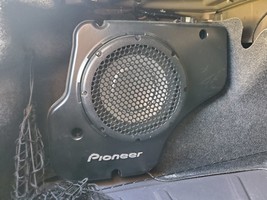 2009 Chevrolet Cobalt Coupe SS OEM Speaker Subwoofer Trunk Mounted - $84.15