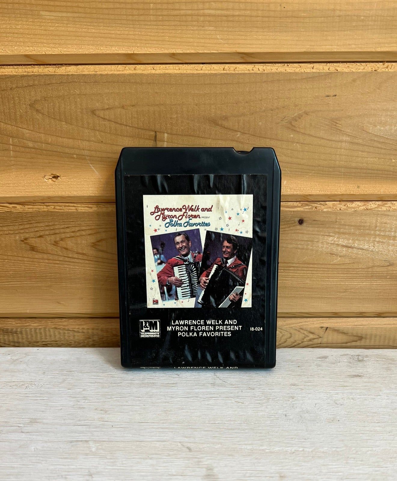 Lawrence Welk and Myron Floren Polka Favorites 8 Track Cassette Vintage - £15.03 GBP