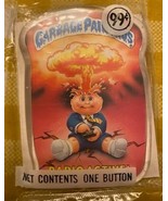 GARBAGE PAIL KIDS #SINGLE# novelty button (1986) “Radioactive” *NEW* - $223.01 MXN