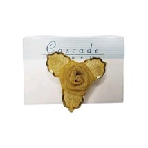 Vintage Cascade Biues Mesh 3d Flower Gold Tone Brooch Lapel Pin - £6.02 GBP