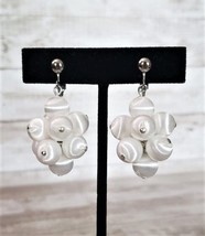 Vintage Sarah Coventry Clip On Earrings Large White Statement Ball Dangle - £11.98 GBP
