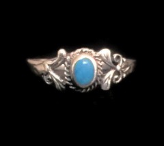 Turquoise ring Size 7.25 Vintage Sterling Silver Tribal Southwest girls ... - $34.65