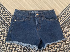 Women’s Wild Fable Cut Off Shorts Size 2 - £10.07 GBP