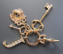 Juicy Couture Key Ring fob Purse Charm BIG Keys Crystal J keyhole Nwd - $77.22